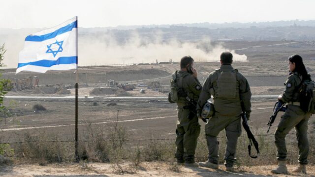 Caderno do repórter: Famílias de reféns israelenses defendem, a paz falha e a guerra em Gaza

