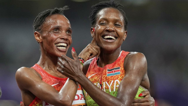 Campeão olímpico Chebet Seals 5000m Magnificence no Globe Championships 

