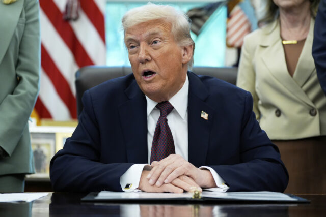 Carta de canetas Donald Trump para o novo pessoal dos Estados Unidos 

