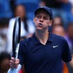 China Open 2025: Sinner viaja diretamente para a semifinal; Swiatek entra na rodada de 16