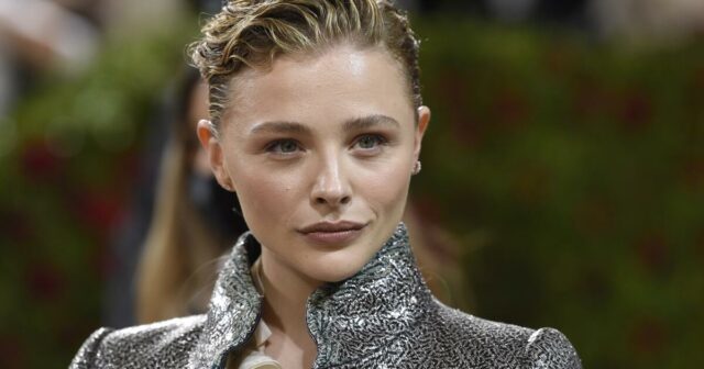 Chloë Elegance Moretz case -se com muito tempo, namorada Kate Harrison 

