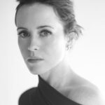 Claire Foy ao visualizar 'Titanic' 12 vezes devido a Leonardo DiCaprio e 'H é para Hawk': 'Eu tive uma resposta natural e sólida quando a reviso'