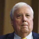 Clive Palmer, presidente do trompete de Patriots e Spokesperon, antes de um endereço para o National Press Club da Austrália em Canberra na quinta -feira, 13 de março de 2025. Fedpol Photo: Alex Ellinghausen