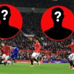 Altay Bayindir faz uma defesa no tempo de lesão durante a partida da Premier League entre o Manchester United e o Chelsea em Old Trafford em 2025 em Manchester, Inglaterra.