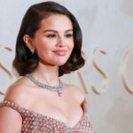 Vestido de noiva de Selena Gomez para se casar com Benny Blanco Detalhes GetTyimages-2202947114