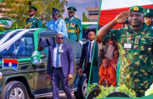 Como os militares nigerianos se apresentam em agosto de acordo com os dados Como os militares nigerianos se apresentam em agosto de acordo com os dados