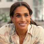 Correr! O vestido esgotado de Meghan Markle tem um dobro de US $ 35 na Amazon