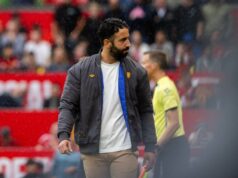 Ruben Amorim estabelece o documento diretamente atrás da cortina Guy City Male antes do traje de Guy Utd, ‘que certamente não se transformará …’ O goleiro da Bélgica, Senne Lammens, aquece.