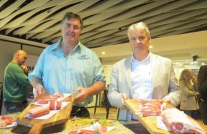 De raça rara a cordeiro altamente marmorizado procurado pelos chefs: como Tom Bull fez isso De raça rara a cordeiro altamente marmorizado procurado pelos chefs: como Tom Bull fez isso