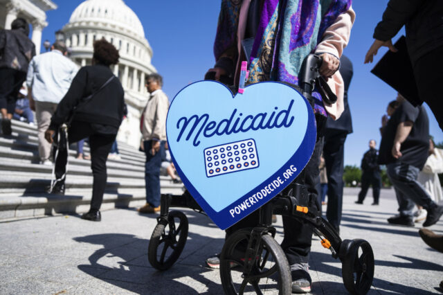 Demandas de trabalho do Medicaid adiado em Indiana 

