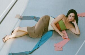 Demi Lovato revela o nono CD ‘não é tão profundo’, o Dia de lançamento de ações Demi Lovato revela o nono CD 'não é tão profundo', o Dia de lançamento de ações