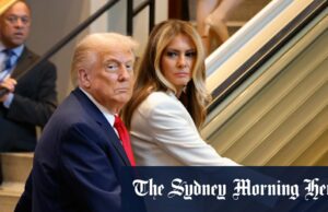 ‘Demitido e investigado’: fúria da Casa Branca sobre Trump Un -Escalator Falha Trump se dirige à Assembléia Geral das Nações Unidas depois que seu teleprompter falhou.