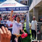 Departamento de Estado ameaça retirar vistos de estrangeiros que 'glorificam a violência' na sequência do assassinato de Charlie Kirk