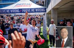 Departamento de Estado ameaça retirar vistos de estrangeiros que ‘glorificam a violência’ na sequência do assassinato de Charlie Kirk Departamento de Estado ameaça retirar vistos de estrangeiros que 'glorificam a violência' na sequência do assassinato de Charlie Kirk