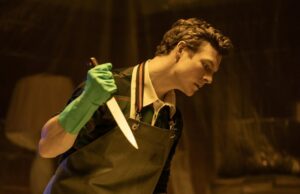 ‘Dexter’ empregador ‘não encantado’ com relação à escolha da Paramount de rescindir a ‘transgressão inicial’ após o reavivamento, afirma ‘Trinity’ 'Dexter' empregador 'não encantado' com relação à escolha da Paramount de rescindir a 'transgressão inicial' após o reavivamento, afirma 'Trinity'