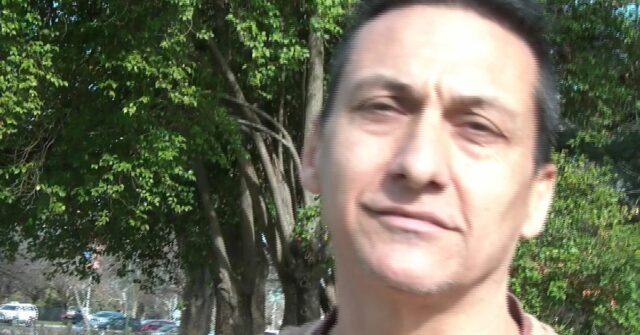 Dezi Freeman Manhunt atinge o marco sombrio

