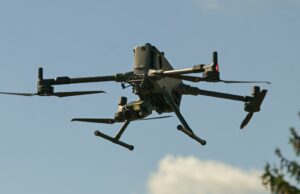 Diretrizes judiciais de que o DJI certamente permanecerá na lista de verificação do governo de empresas militares chinesas antes da restrição prospectiva Diretrizes judiciais de que o DJI certamente permanecerá na lista de verificação do governo de empresas militares chinesas antes da restrição prospectiva