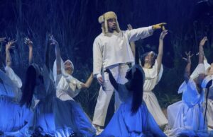 Discurso: O Bad Rabbit certamente executará o programa de intervalo do Super Dish LX, provavelmente em espanhol. Cue o desastre Discurso: O Bad Rabbit certamente executará o programa de intervalo do Super Dish LX, provavelmente em espanhol. Cue o desastre