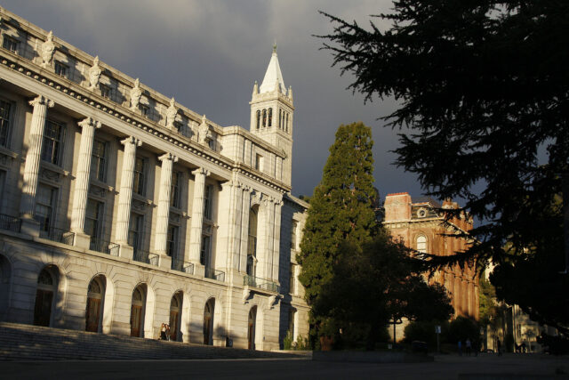 Donald Trump Ratings Win na supressão anti -semitismo na UC Berkeley 

