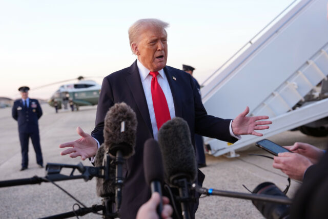 Donald Trump considera a facada da mulher ucraniana em Charlotte 

