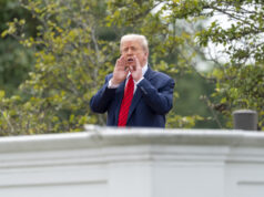 Donald Trump, homem de demolição Cartoon de Clay Bennett