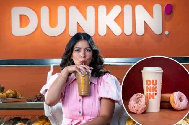 Dunkin 'Rewards Alterações dificultarão os cafés gratuitos - veja como eles afetarão o novo menu de outono


