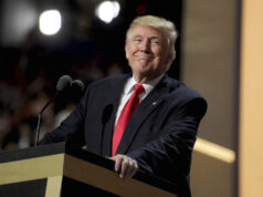 É claro que Trump usa o assassinato de Charlie Kirk da maneira mais nojenta É claro que Trump usa o assassinato de Charlie Kirk da maneira mais nojenta