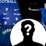 O ex -jogador do Manchester United, Alejandro Garnacho, é revelado como uma assinatura de verão do Chelsea em Stamford Bridge em 2025 em Londres, Inglaterra.