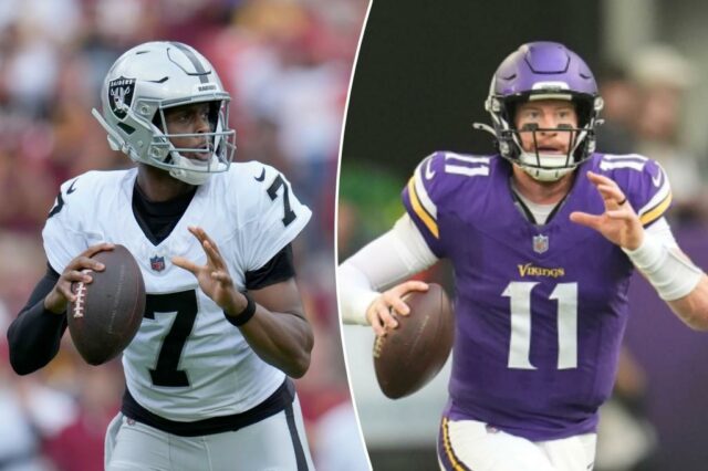 O quarterback do Minnesota Vikings, Carson Wentz, parece jogar durante um jogo de futebol.