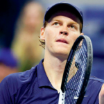 Estados Unidos Open 2025: Jannik Sinner vence Lorenzo Musetti para garantir a vaga semifinal