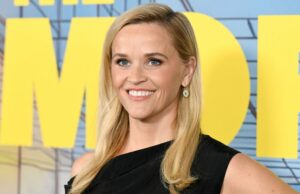 Este nome de calçados com calçados com amado por Reese, simplesmente desceu chiques, mocassins e ainda mais Topshot - Meghan da Grã -Bretanha, duquesa de Sussex, frequenta o