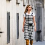 Este vendedor imprevisto é recheado com vestidos de outono ricos, botas e ainda mais