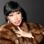 Exatamente como Cardi B habilmente cobriu seu filho antes da maternidade nº 4 revela