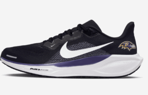 Exatamente como obter o Baltimore Ravens Nike Air Pegasus 41 Tennis Shoes: Armazene novos colorways da NFL Exatamente como obter o Baltimore Ravens Nike Air Pegasus 41 Tennis Shoes: Armazene novos colorways da NFL