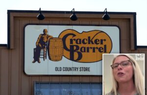 Fã do Cracker Barrel que ajudou a lançar a revolta sobre a makeover mal aconselhada diz que o backtrack parece uma justificativa Fã do Cracker Barrel que ajudou a lançar a revolta sobre a makeover mal aconselhada diz que o backtrack parece uma justificativa