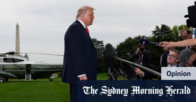 O proprietário do Washington Post, Jeff Bezos, é considerado como já tendo cedido em Trump.