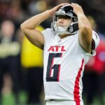 Falcons Bench Twist Koo depois de perder o FG vs. Bucs