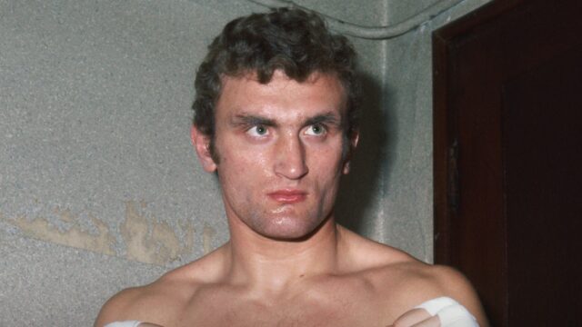 Joe Bugner Sub Getty Swipe 3