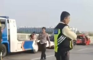 Fortalecimento de acidentes no PIK 2, seis carros foram gravemente danificados Fortalecimento de acidentes no PIK 2, seis carros foram gravemente danificados