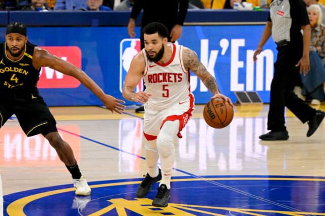 O guarda dos foguetes Fred Vanvleet sofreu um ACL rasgado.