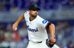 Garrafa de especialista escolhe deixar Marlins, vá para a empresa livre Garrafa de especialista escolhe deixar Marlins, vá para a empresa livre