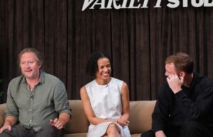 Gugu Mbatha-Raw e Sam Worthington conversam ‘Fuze’, de David Mackenzie, com atualizações sobre sequências de ‘personagens’ e filmes de ‘perspectiva’ atrasados de Kevin Costner Gugu Mbatha-Raw e Sam Worthington conversam 'Fuze', de David Mackenzie, com atualizações sobre sequências de 'personagens' e filmes de 'perspectiva' atrasados de Kevin Costner