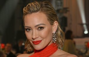 Hilary Duff utiliza os compradores de fusão de maquiagem de US $ 23 chamam de ‘salva-vidas’ Hilary Duff utiliza os compradores de fusão de maquiagem de US $ 23 chamam de 'salva-vidas'