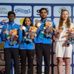ISSF Junior Globe Caneca: Isha-Himanshu Definir Safeguards Gold em 10m Air Rifle Combined Group Ocasão