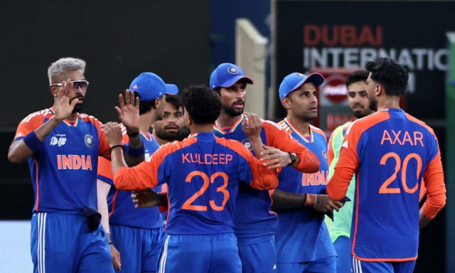Ind vs Pak: a Índia facilita o trabalho do Paquistão em Dubai, vence por 7 portões 

