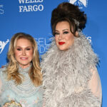 'Inútil' e 'rhobh' estrelam Kathy Hilton e Jennifer Tilly Aid Elevam US $ 950.000 para Job Angel Food