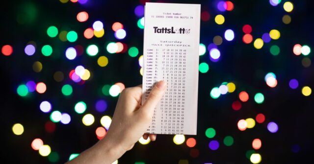 'Isso não é uma farsa?': Tassie avós em choque após a loteria

