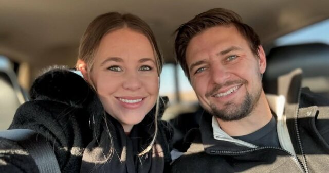 Engajamentos de celebridades de 2024 Veja quais estrelas ficaram noivas este ano Jana Duggar e Stephen Wissmann 131