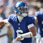 Jaxson Dart exibe Pro Dish QB no início da primeira ocupação do Giants Newbie