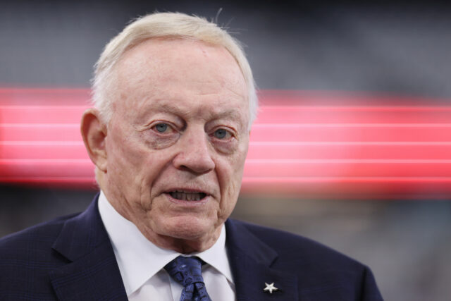 Jerry Jones envia uma mensagem sólida para Micah Parsons antes de Packers-Cowboys 

